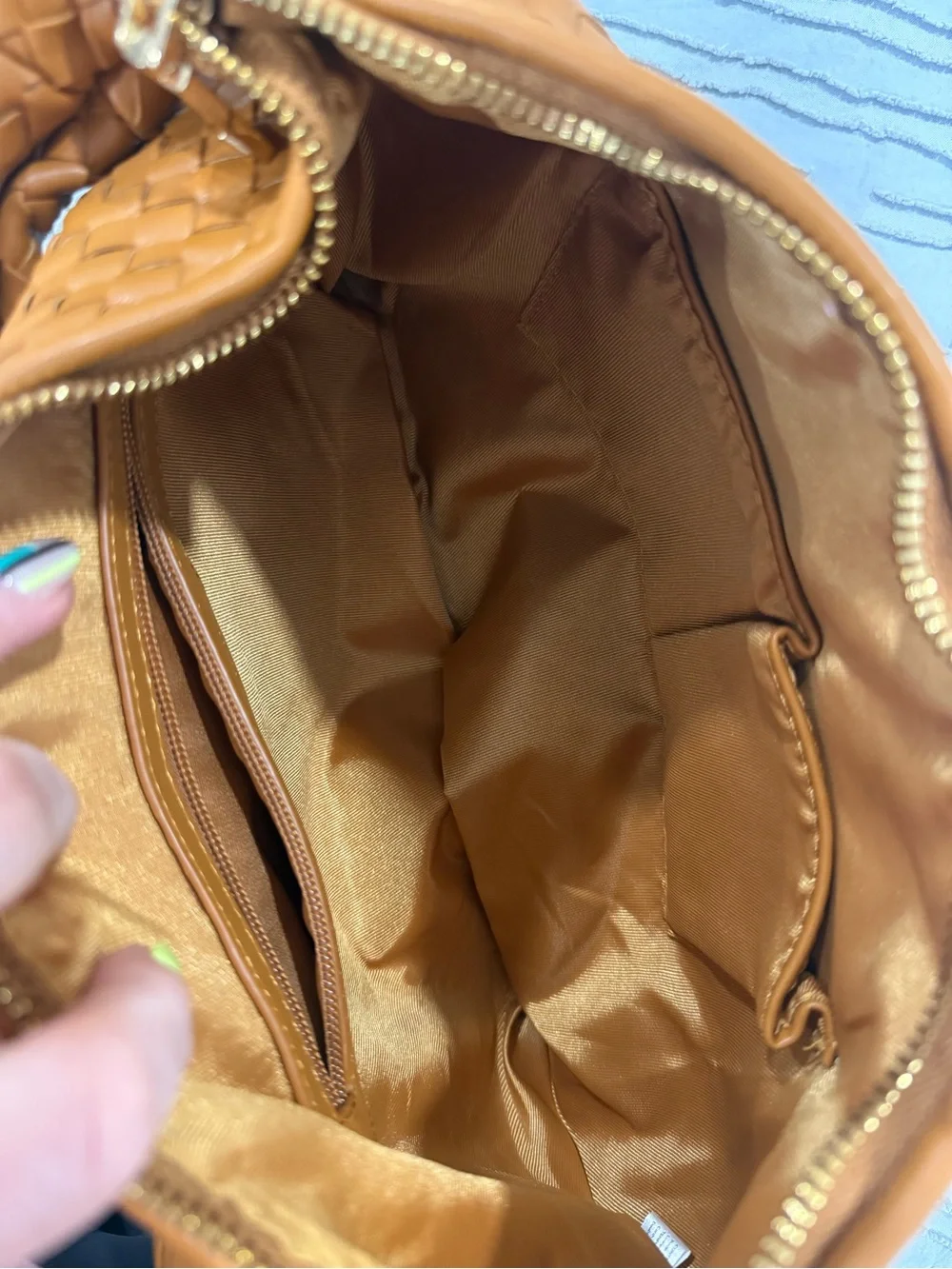 Anthropologie Melie Bianca Woven Hobo Shoulder Bag in Tan NWOT - see all photos!